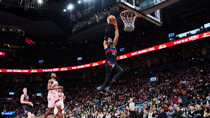 Detroit - Toronto 113:95