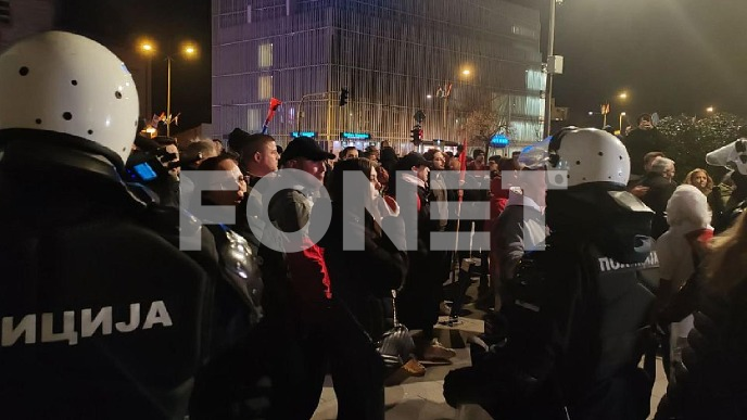 Troje povređeno u incidentu