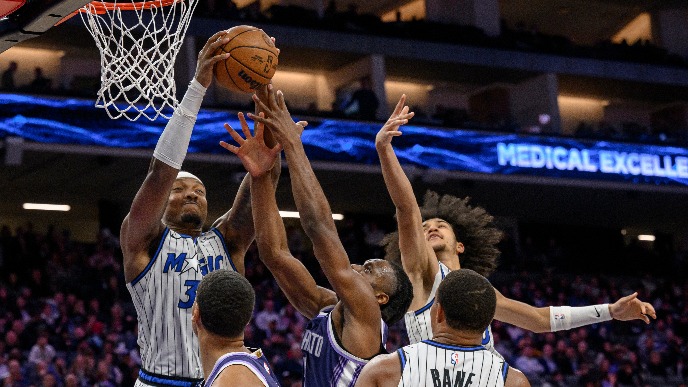 Orlando - Sakramento 131:94