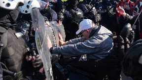 N1: Privedena jedna osoba