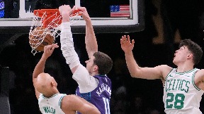 Šarlot - Boston 118:89