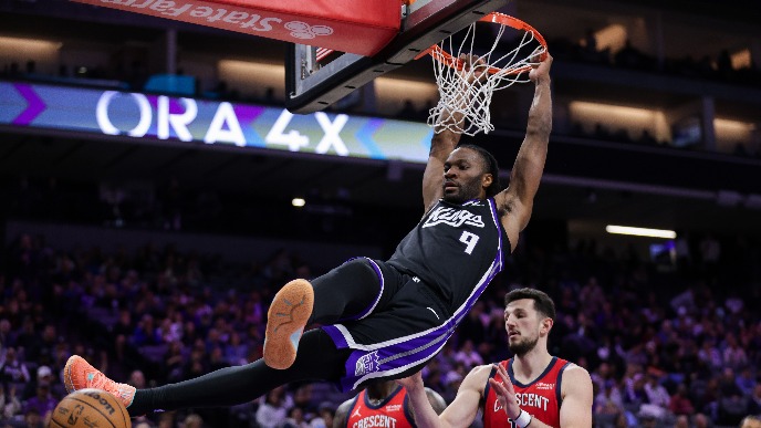 Nju Orleans - Sakramento 133:123