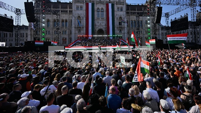 Dva skupa u Budimpešti