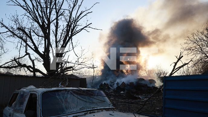 Ukrajina u drugom planu