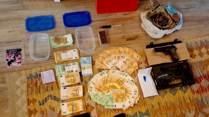 Hapšenje organizovanwe kriminalne grupe