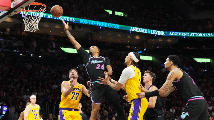 Lejkersi pobedili Majami