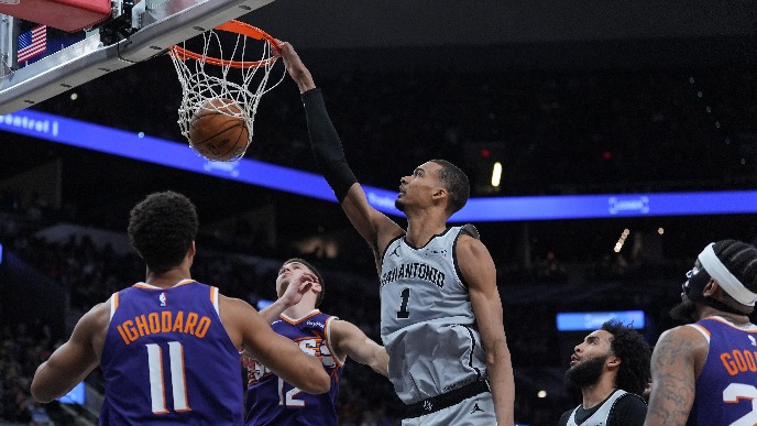 Tesna pobeda San Antonija