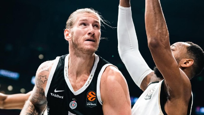 Pobeda Partizana za "pola" koša