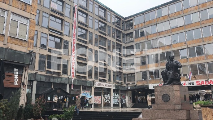 Saučešće porodici koleginice