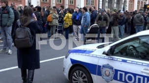 Okupljanje ispred Rektorata 