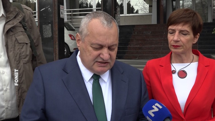 Vučić ne pokreće dijalog