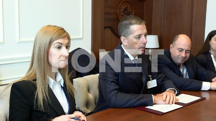 Natup bez zapaljive retorike