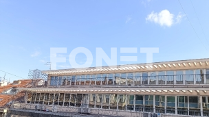 Umereno do pretežno oblačno