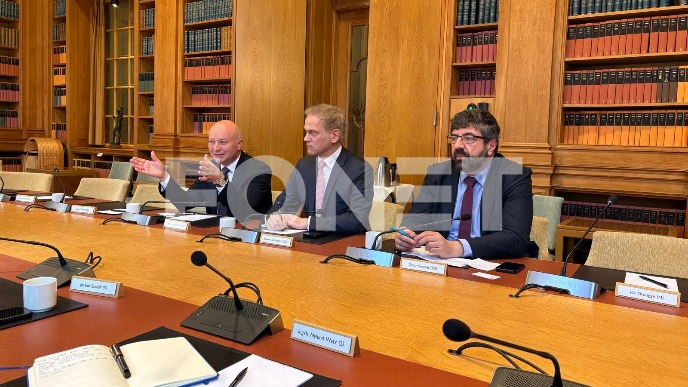 Opozicija u Stokholmu