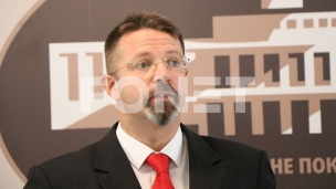 Izbori a ne konsultacije