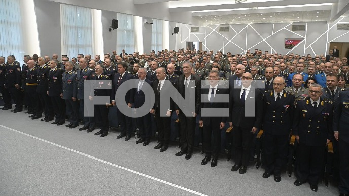 Uručena odlikovanja