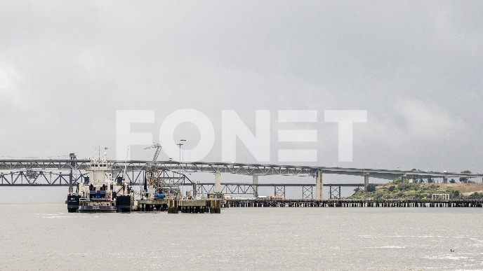 Prepolovljene isporuke nafte