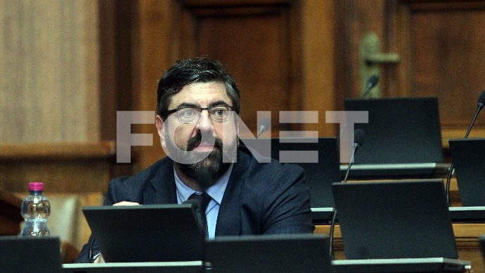 Za leto podrška studentima 