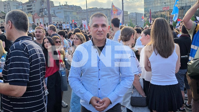 Samo izbori izlaz iz krize 
