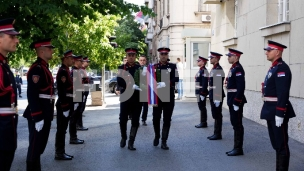 Venci na više lokacija  