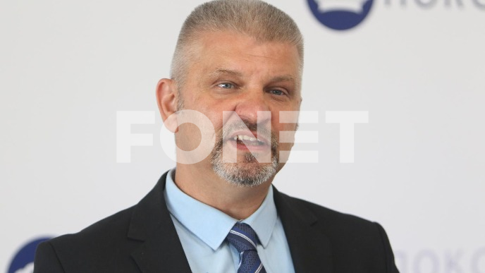 Uticaj stranih centara moći