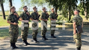 Ugovori za 850 vojnika 