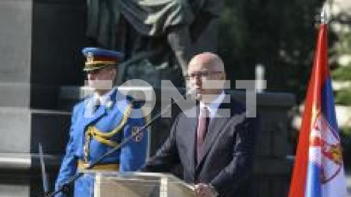 Vučić da bude na čelu liste 