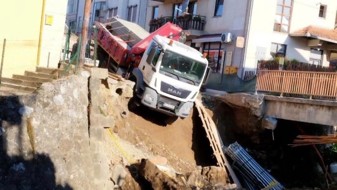 Utvrditi odgovorne za rušenje