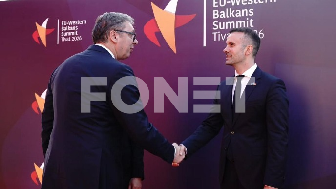Poruka za Vučića