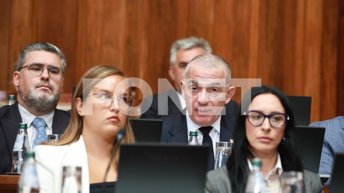 Sahrana Mladića uz počasti