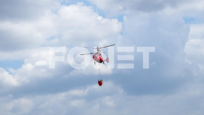 Helikopteri gase vatru
