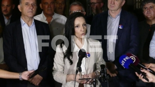 Opada podrška Ficu