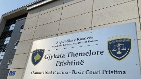 Grupa Srba ostaje u pritvoru