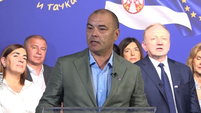 Dovoljno da Vučić nema 126