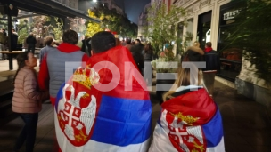 Sve više ljudi na Slaviji