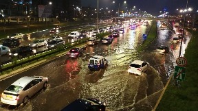 Stižu pljusak i olujni vetar