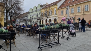 Novopozitivnih 2 442