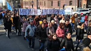 Upozorenje odlazećima i dolazećima