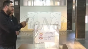 Otvorena sva biračka mesta 