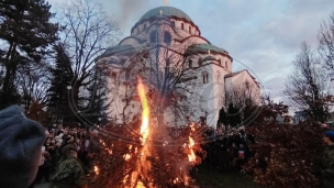 Paljenje badnjaka