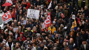 Nastavljeni protesti