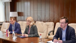 Maja Popović čestitala Uskrs