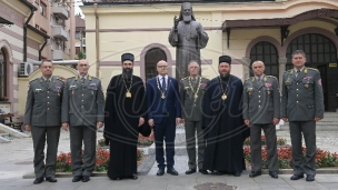 Oficirska sablja za episkopa