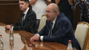 Vučić čestitao Pastoru