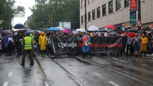 Protest je razobličio vlast