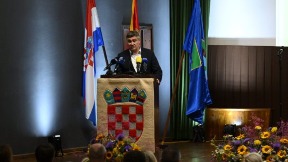 Dodik informisao Milanovića
