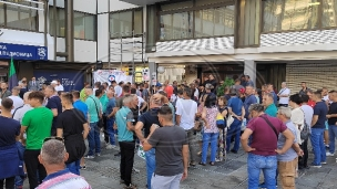 Račun ostaje u blokadi