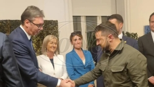 Susret i rukovanja pre večere