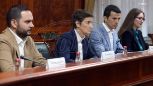 U Vladu pa u SKupštinu