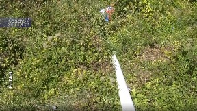 Polomljen jarbol sa zastavom